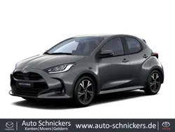 Marlingrau Neu 2025 Toyota Yaris Hybrid Kleinwagen | 23.380 € (Superpreis)