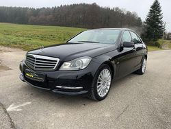 Schwarz Gebraucht 2012 Mercedes C250 Limousine | 8.999 € (Fairer Preis)