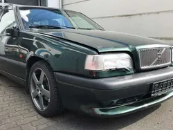 Grün Gebraucht 1996 Volvo 850 Kombi | 15.900 €