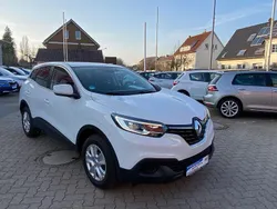 Weiß Gebraucht 2016 Renault Kadjar Life SUV | 8.950 € (Superpreis)