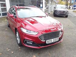 Rot Gebraucht 2020 Ford Mondeo Titanium Limousine | 19.850 € (Fairer Preis)