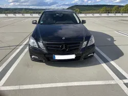 Schwarz Gebraucht 2009 Mercedes E350 Limousine | 8.499 € (Superpreis)