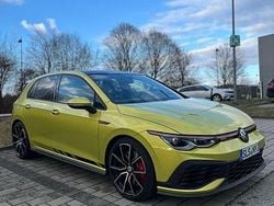 Gelb Gebraucht 2023 VW Golf GTI Limousine | 30.400 € (Superpreis)