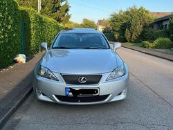 Silber Gebraucht 2006 Lexus IS250 Luxury Line Limousine | 9.500 € (Fairer Preis)