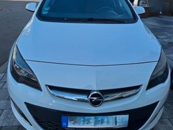 Weiß Gebraucht 2012 Opel Astra Limousine | 5.000 € (Guter Preis)