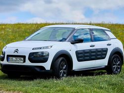 Weiß Gebraucht 2018 Citroën C4 Cactus PureTech Kleinwagen | 10.200 € (Fairer Preis)
