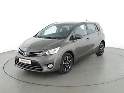 Grau Gebraucht 2017 Toyota Verso Edition-S Van / Kleinbus | 16.250 € (Etwas zu teuer)