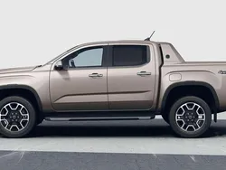 Bright beige metallic Neu 2025 VW Amarok Aventura Abholung | 57.116 € (Guter Preis)