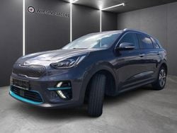 Grau Gebraucht 2020 Kia e-Niro Spirit SUV | 18.390 €