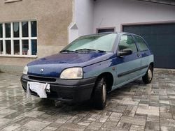 Blau Gebraucht 1997 Renault Clio Kleinwagen | 1.399 €