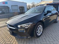 Schwarz Gebraucht 2020 Mercedes CLA180 Shooting Brake Kombi | 12.790 € (Fairer Preis)