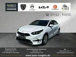 Weiß Gebraucht 2022 Kia Ceed Vision Limousine | 20.400 € (Fairer Preis)