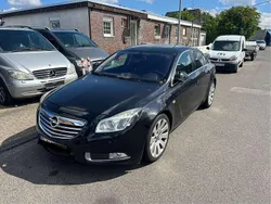 Schwarz Gebraucht 2009 Opel Insignia Limousine | 2.700 € (Superpreis)