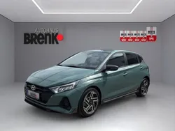 Mangrove green pearl Neu 2025 Hyundai i20 N Line Limousine | 22.690 € (Guter Preis)