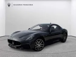 Schwarz (nero assoluto) Neu 2025 Maserati Granturismo Coupé | 209.000 € (Fairer Preis)