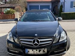 Schwarz Gebraucht 2011 Mercedes E250 Avantgarde Cabrio | 12.900 € (Fairer Preis)