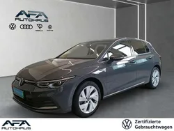Grau Gebraucht 2022 VW Golf VIII Style Limousine | 19.443 € (Guter Preis)