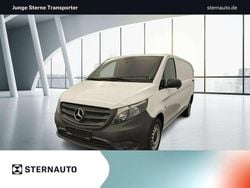 Weiß Gebraucht 2023 Mercedes Vito Van / Kleinbus | 28.501 € (Guter Preis)