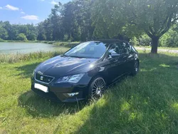 Schwarz Gebraucht 2015 Seat Leon FR Limousine | 10.900 € (Fairer Preis)