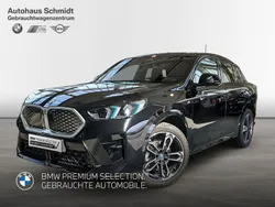 Saphirschwarz Gebraucht 2024 BMW iX2 M Sport SUV | 43.990 € (Fairer Preis)