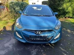 Blau Gebraucht 2013 Hyundai i30 Kombi | 2.400 € (Superpreis)