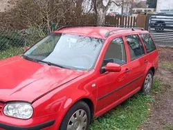Rot Gebraucht 2003 VW Golf IV Kombi | 700 € (Guter Preis)