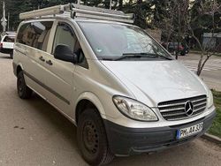 Silber Gebraucht 2007 Mercedes Vito Van / Kleinbus | 12.000 €
