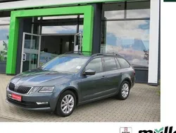 Grau Gebraucht 2020 Skoda Octavia Tour Kombi | 19.890 € (Guter Preis)