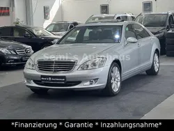 Silber Gebraucht 2009 Mercedes S350L Limousine | 9.850 €