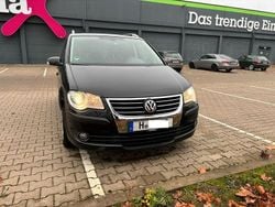 Schwarz Gebraucht 2007 VW Touran Van / Kleinbus | 2.990 € (Fairer Preis)