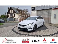 Weiß Neu 2025 Kia Ceed Sportswagon Style Kombi | 25.400 € (Fairer Preis)