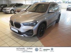 Silber Gebraucht 2022 BMW X1 Sport Line SUV | 23.945 € (Superpreis)