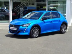 Blau Gebraucht 2023 Peugeot e-208 Allure Kleinwagen | 23.990 € (Fairer Preis)