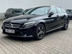 Schwarz Gebraucht 2019 Mercedes C220 Avantgarde Kombi | 23.999 € (Fairer Preis)