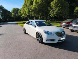 Weiß Gebraucht 2011 Opel Insignia OPC Limousine | 9.390 €
