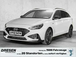 Weiss Gebraucht 2024 Hyundai i30 N Line Kombi | 28.890 € (Fairer Preis)