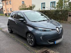 Grau Gebraucht 2017 Renault Zoe Intens Kleinwagen | 7.199 € (Fairer Preis)