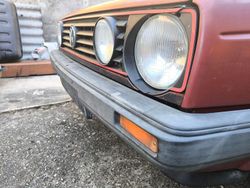 Rot Gebraucht 1987 VW Golf II Kleinwagen | 1.650 €
