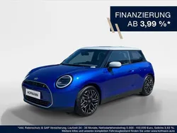 Blazing blue Neu 2024 Mini Cooper SE Favoured Kleinwagen | 37.932 €