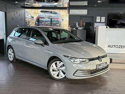Grau Gebraucht 2020 VW Golf Life Limousine | 18.990 € (Fairer Preis)