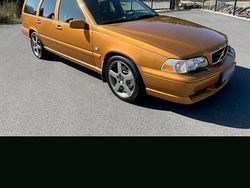 Orange Gebraucht 1997 Volvo V70 Kombi | 12.500 €