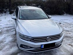 Silber Gebraucht 2020 VW Passat Business Kombi | 15.000 € (Guter Preis)