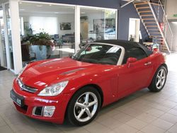 Victoriarot b Gebraucht 2009 Opel GT Cabrio | 15.490 € (Fairer Preis)