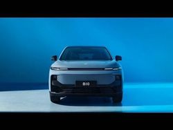 Blau Neu 2025 Leapmotor B10 SUV | 33.900 €