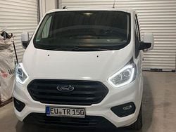 Weiß Gebraucht 2021 Ford Transit Custom Trend Van / Kleinbus | 18.400 € (Guter Preis)