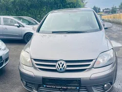 Grau Gebraucht 2006 VW Golf Plus Cross Van / Kleinbus | 1.100 € (Superpreis)