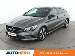 Grau Gebraucht 2019 Mercedes CLA220 Shooting Brake Urban Kombi | 20.410 € (Guter Preis)