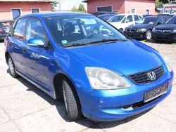 Vivid blue p. Gebraucht 2005 Honda Civic LS Kleinwagen | 1.800 € (Fairer Preis)
