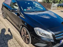 Schwarz Gebraucht 2013 Mercedes A180 Limousine | 11.500 € (Fairer Preis)
