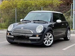 Schwarz Gebraucht 2004 Mini Cooper Sport Kleinwagen | 3.700 € (Guter Preis)